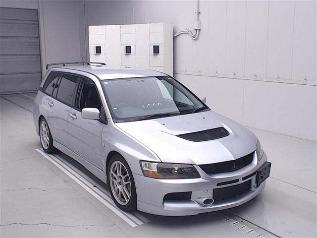 MITSUBISHI LANCER — фото