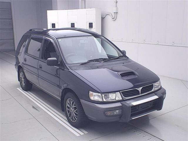 MITSUBISHI CHARIOT — фото
