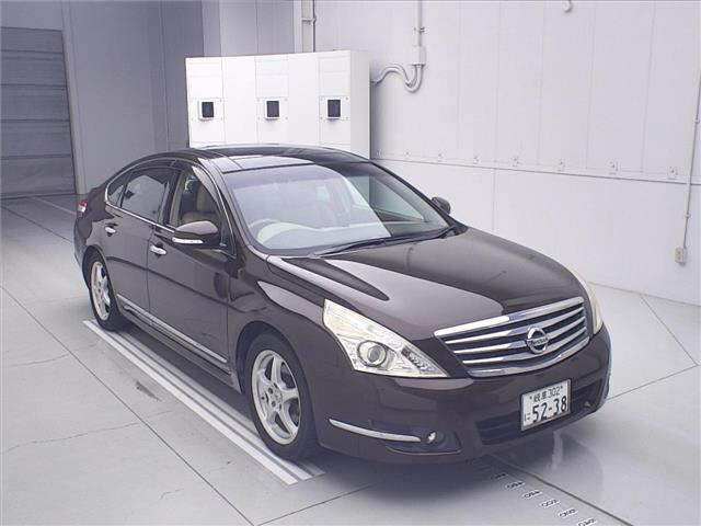 NISSAN TEANA — фото