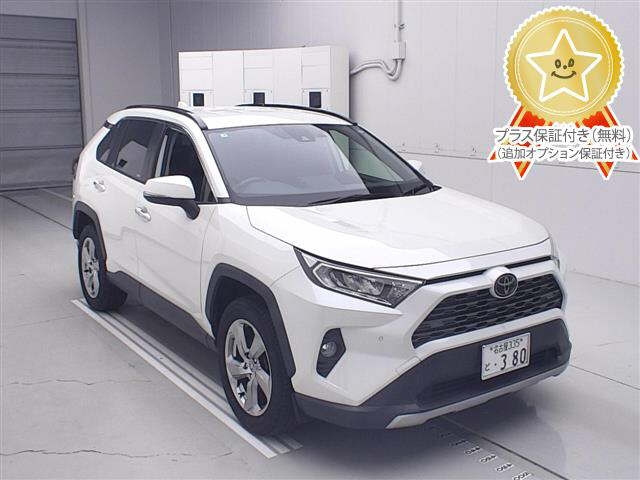 TOYOTA RAV4 — фото
