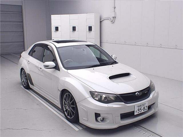 SUBARU IMPREZA — фото