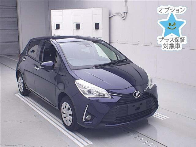 TOYOTA VITZ — фото