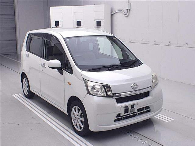 DAIHATSU MOVE — фото