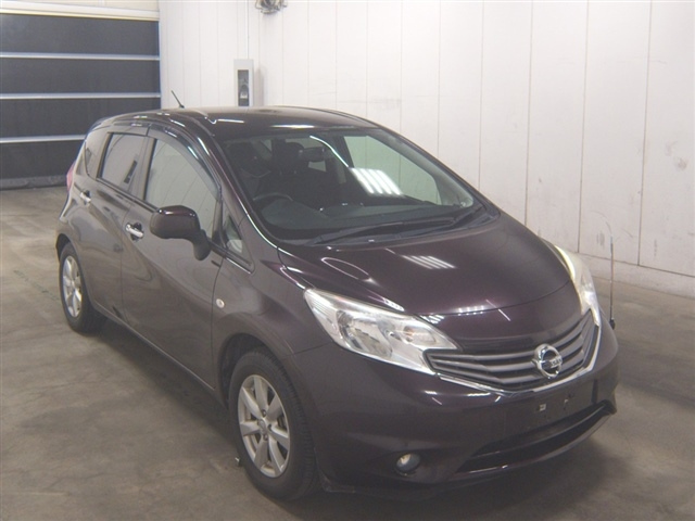 NISSAN NOTE — фото