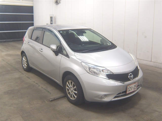NISSAN NOTE — фото