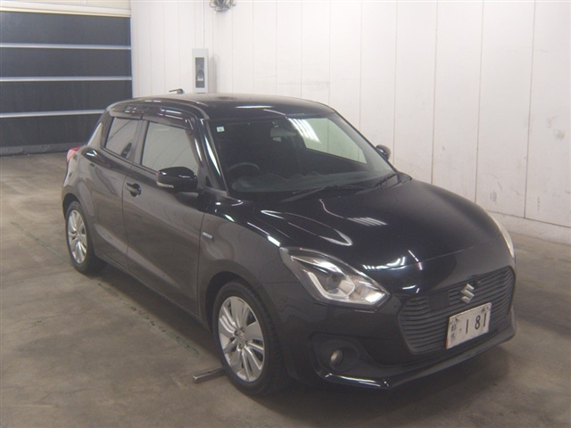 SUZUKI SWIFT — фото
