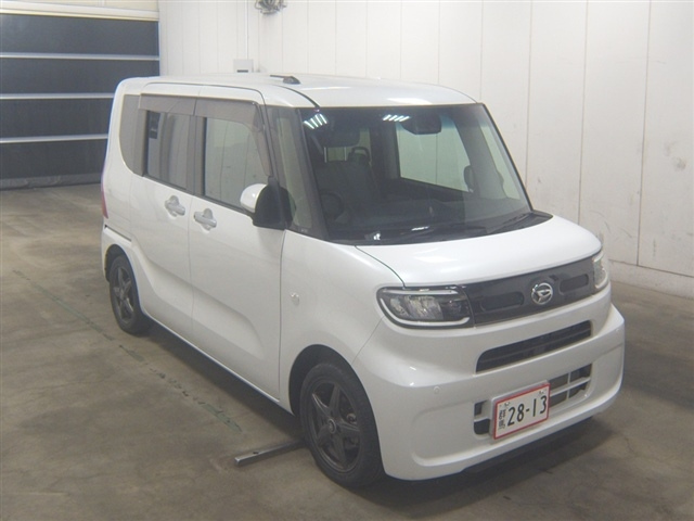 DAIHATSU TANTO — фото