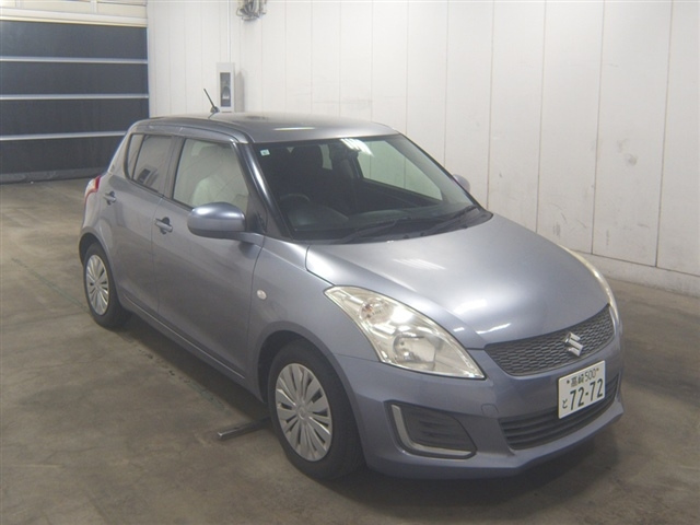 SUZUKI SWIFT — фото
