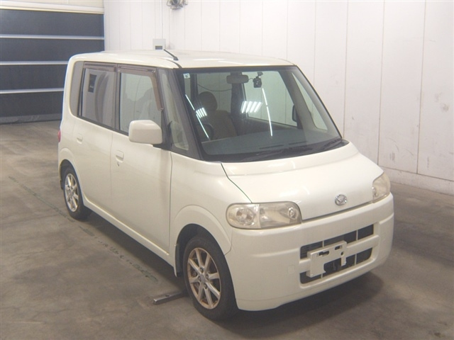 DAIHATSU TANTO — фото