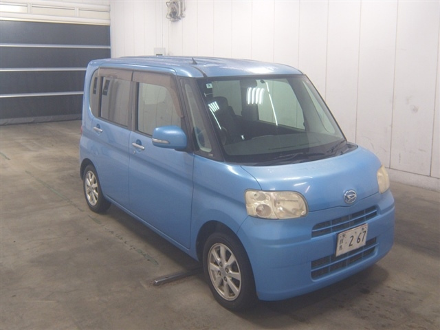 DAIHATSU TANTO — фото