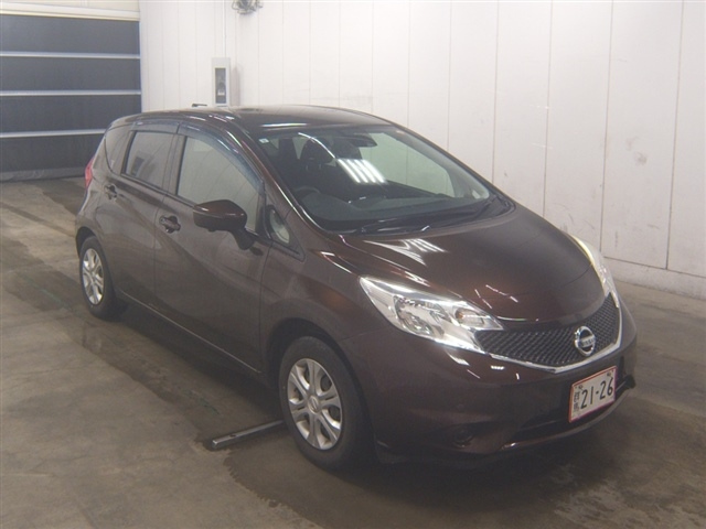 NISSAN NOTE — фото