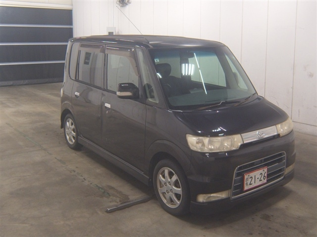 DAIHATSU TANTO — фото