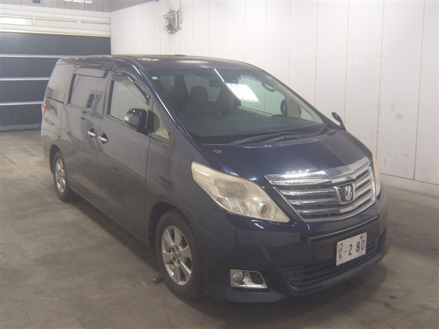 TOYOTA ALPHARD — фото