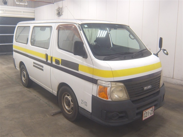 ISUZU COMO