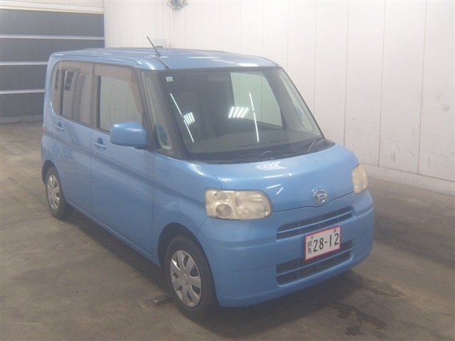 DAIHATSU TANTO — фото