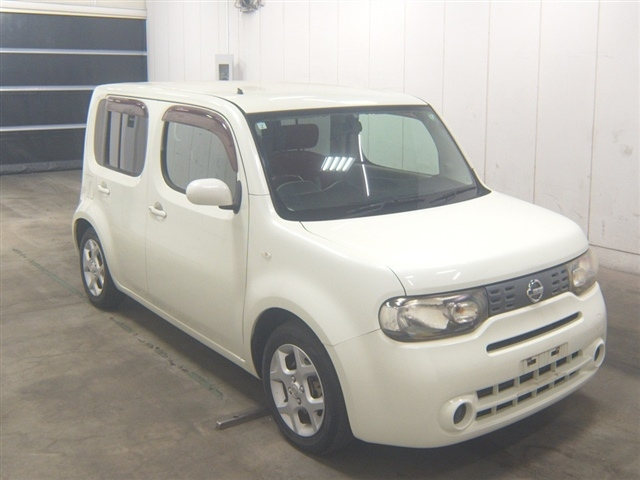 NISSAN CUBE — фото