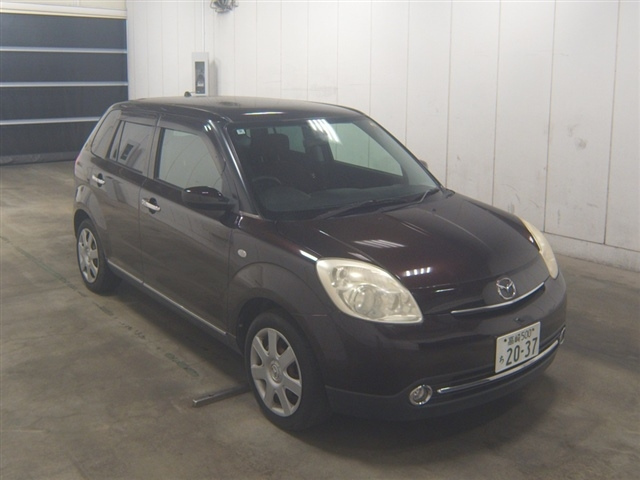 MAZDA VERISA
