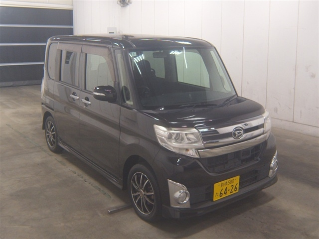 DAIHATSU TANTO — фото