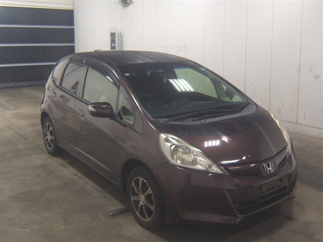 HONDA FIT — фото