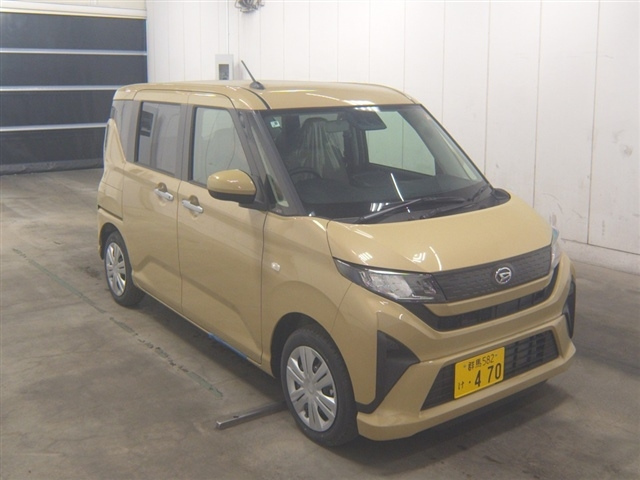 DAIHATSU MOVE — фото