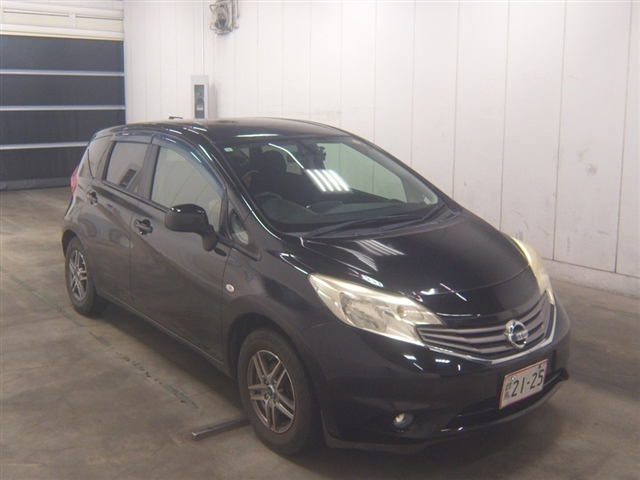 NISSAN NOTE — фото