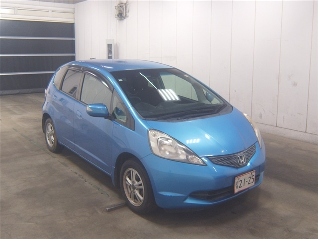 HONDA FIT — фото