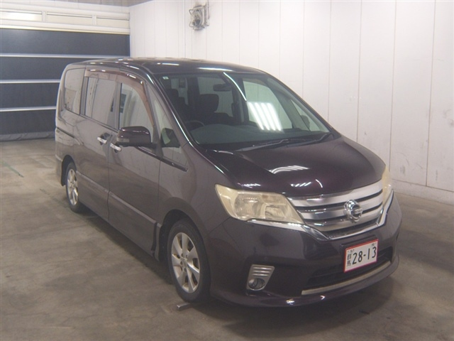 NISSAN SERENA