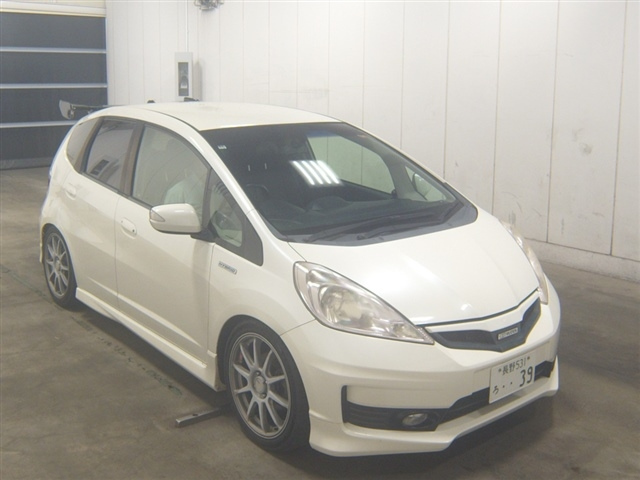 HONDA FIT — фото
