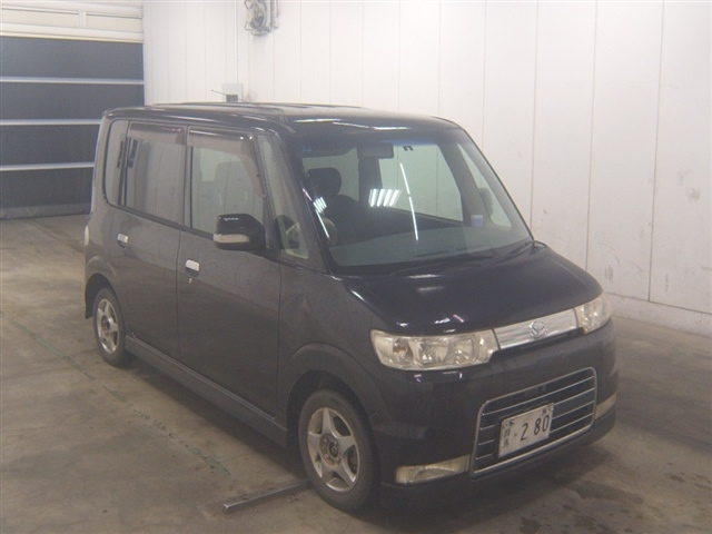 DAIHATSU TANTO — фото