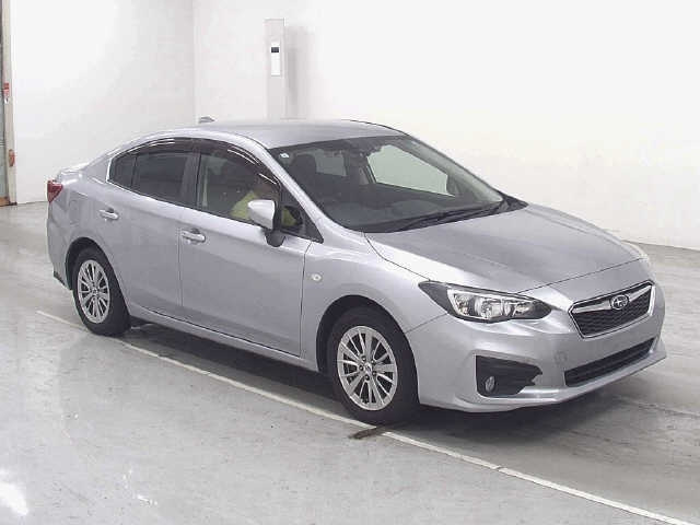 SUBARU IMPREZA — фото