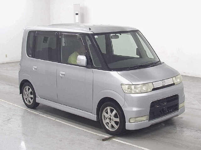 DAIHATSU TANTO — фото