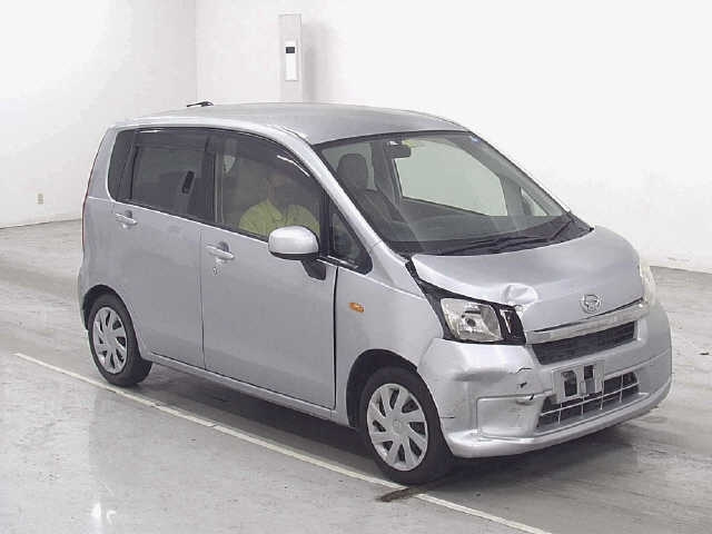 DAIHATSU MOVE — фото