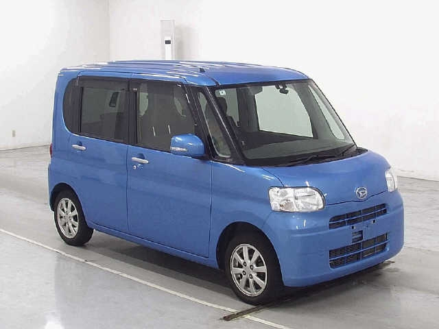 DAIHATSU TANTO — фото