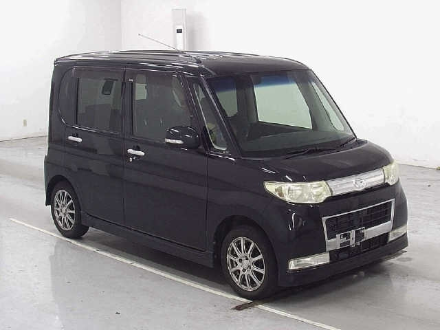 DAIHATSU TANTO — фото