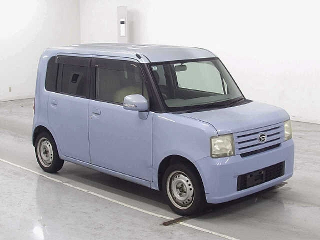 DAIHATSU MOVE — фото