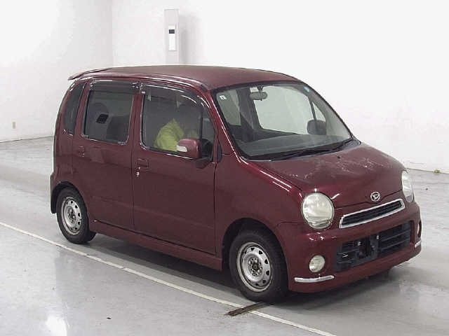 DAIHATSU MOVE — фото