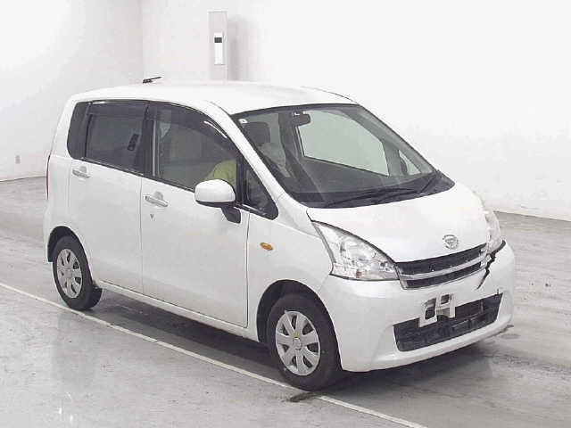 DAIHATSU MOVE — фото