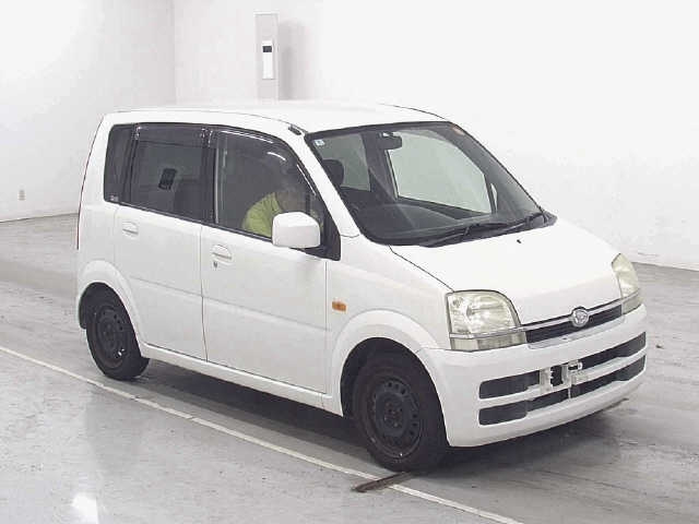 DAIHATSU MOVE — фото