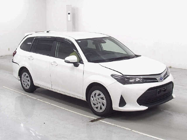 TOYOTA COROLLA — фото