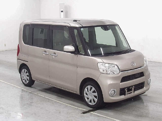 DAIHATSU TANTO — фото