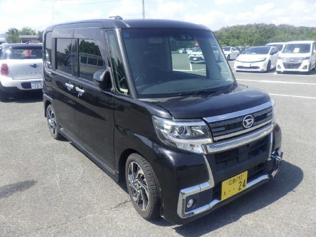DAIHATSU TANTO — фото