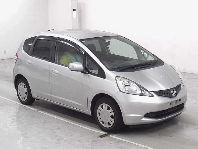 HONDA FIT — фото