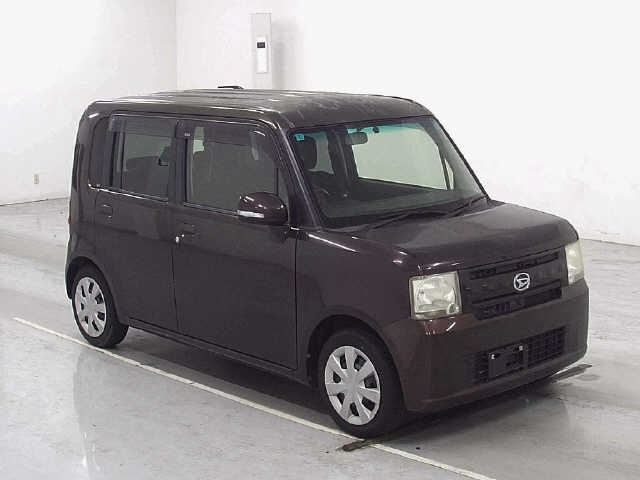 DAIHATSU MOVE — фото