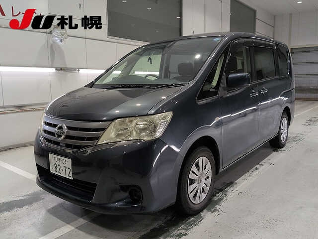 NISSAN SERENA — фото