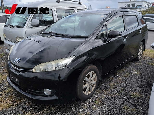 TOYOTA WISH — фото