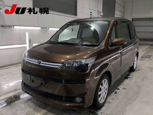 TOYOTA SPADE