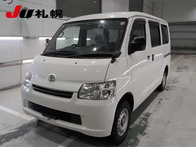 TOYOTA LITE ACE VAN