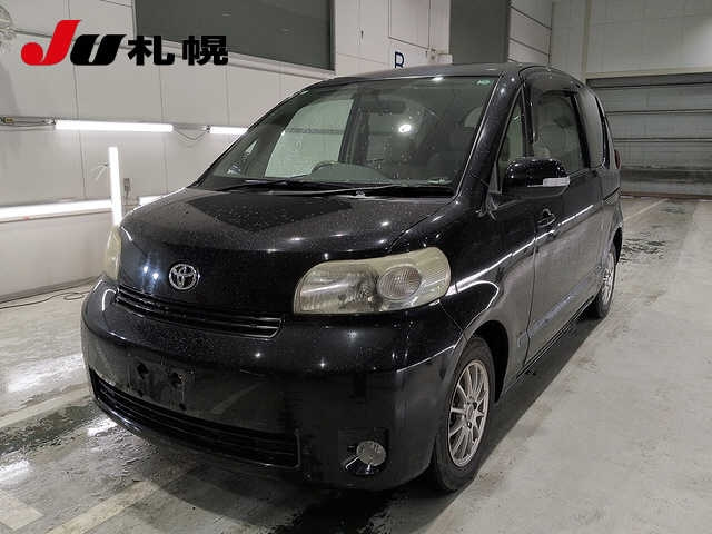 TOYOTA PORTE — фото