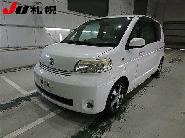 TOYOTA PORTE — фото