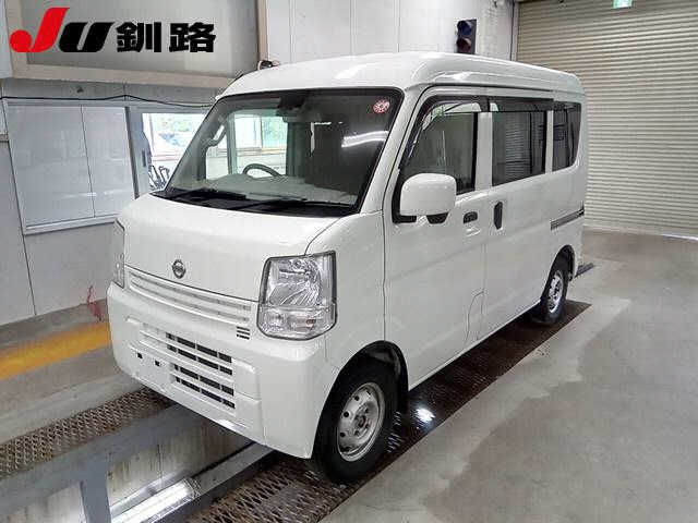 NISSAN CLIPPER — фото